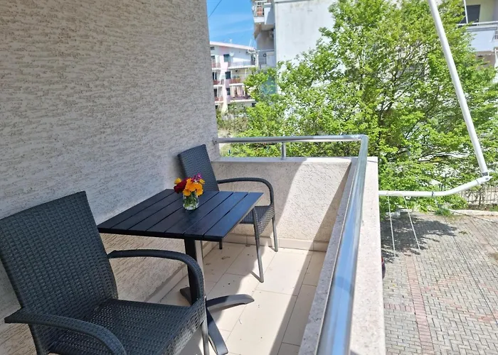 Boheme * Golem (Tirana)