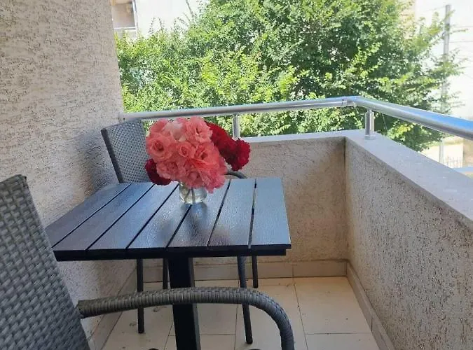 Boheme Apartment *